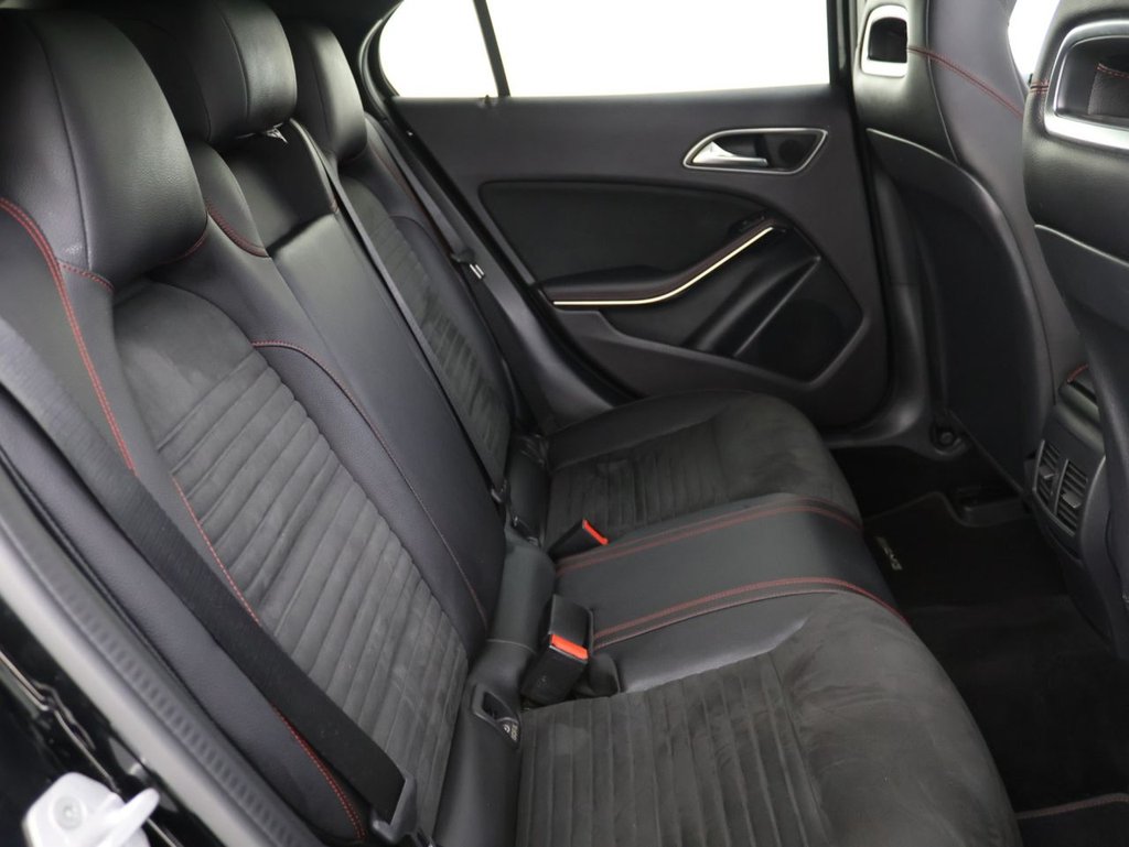 Used Mercedes-Benz GLA 2018 for sale - 76301175: Photo 19