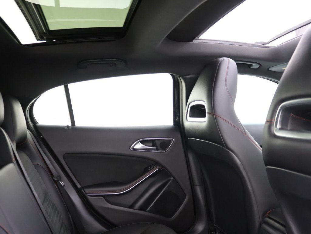 Used Mercedes-Benz GLA 2018 for sale - 76301175: Photo 21