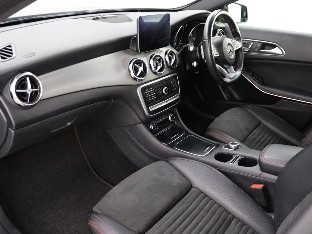 Used Mercedes-Benz GLA 2018 for sale - 76301175: Photo 27
