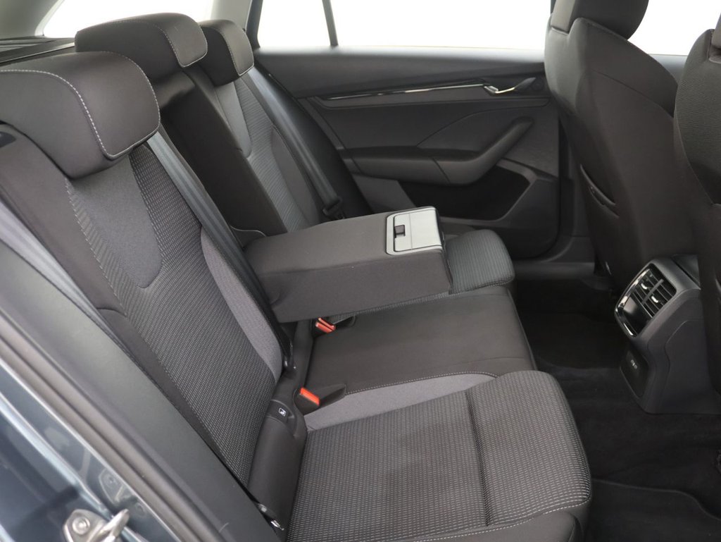 Used Skoda Octavia 2021 for sale - 76301179: Photo 17