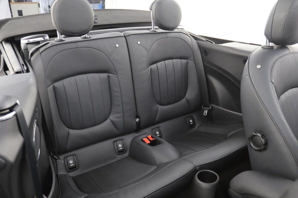 Used MINI Convertible 2020 for sale - 76973420: Photo 26
