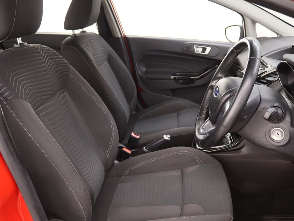 Used Ford Fiesta 2015 for sale - 77952779: Photo 12