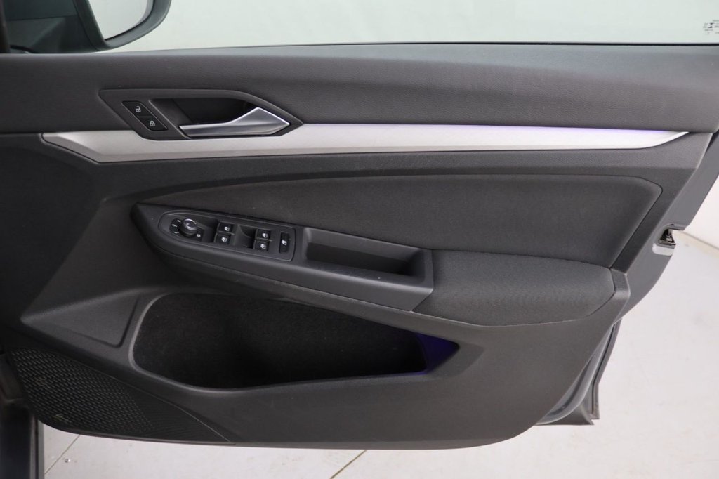 Used Volkswagen Golf 2021 for sale - 76642370: Photo 27