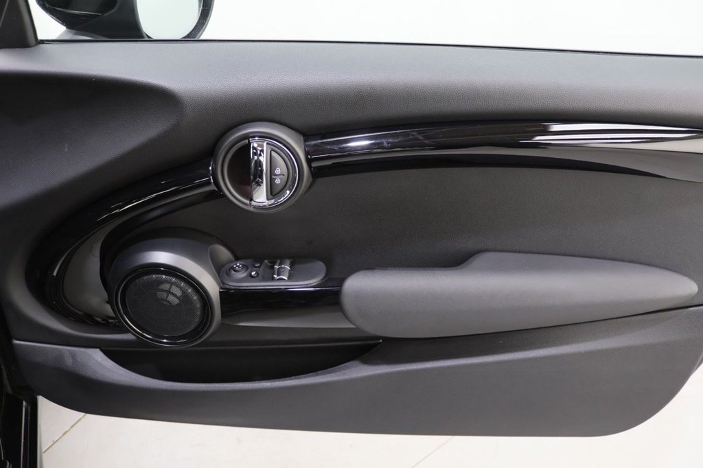 Used MINI Hatch 2020 for sale - 77394244: Photo 27