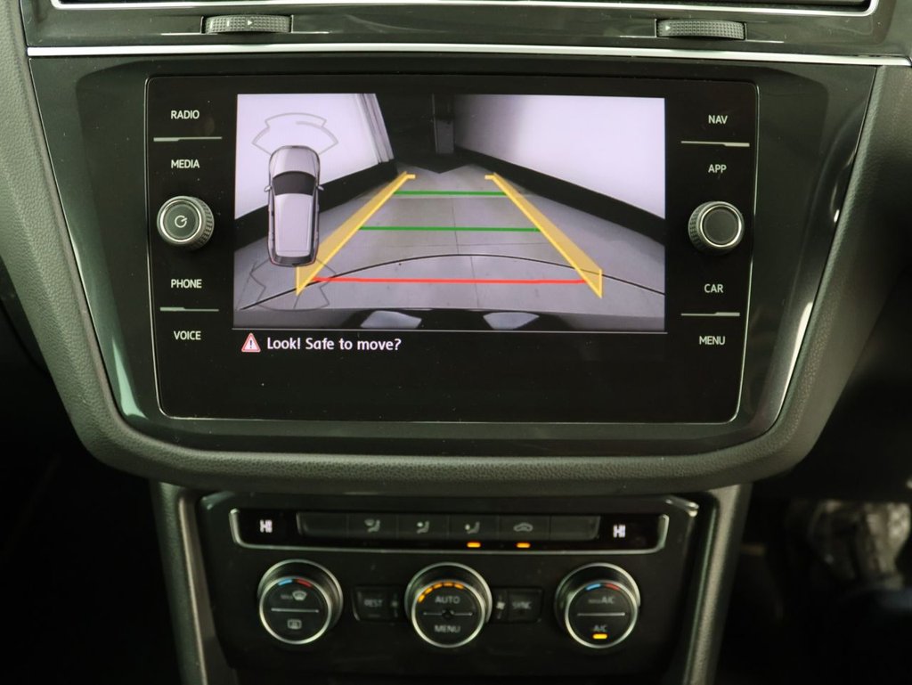 Used Volkswagen Tiguan 2020 for sale - 76300886: Photo 15