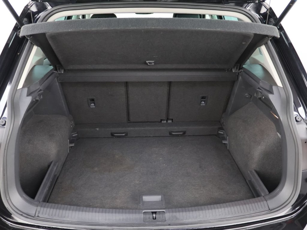 Used Volkswagen Tiguan 2020 for sale - 76300886: Photo 24