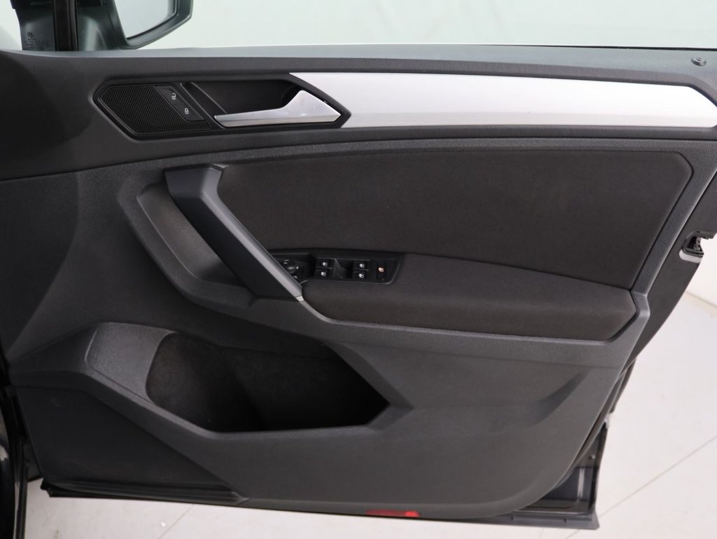 Used Volkswagen Tiguan 2020 for sale - 76300886: Photo 25