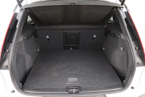 Used Volvo XC40 2021 for sale - 76300959: Photo 25