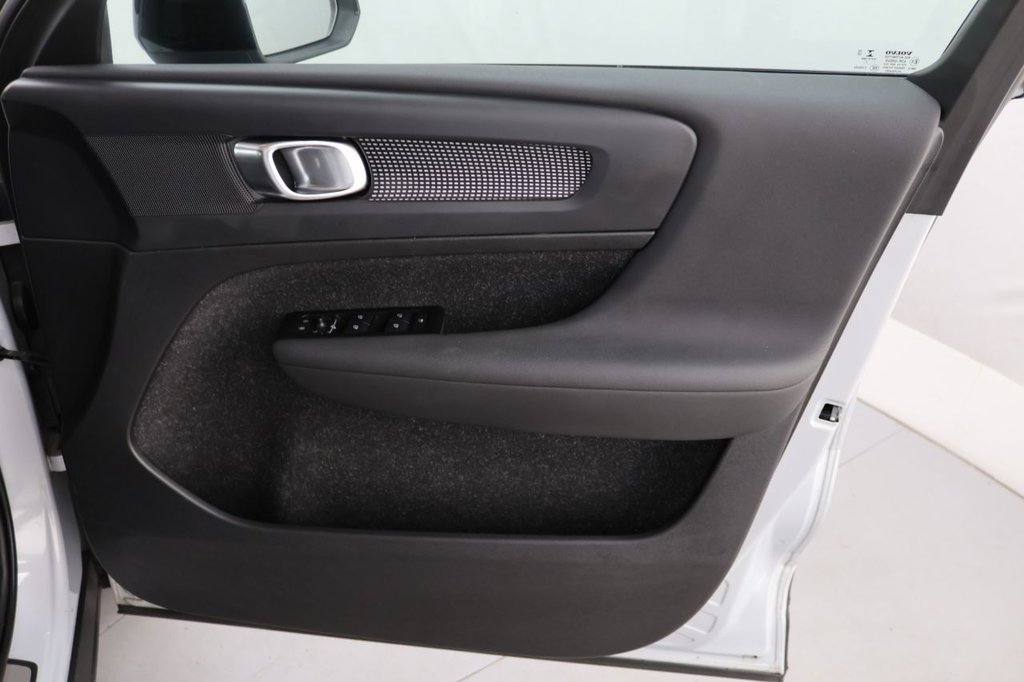 Used Volvo XC40 2021 for sale - 76300959: Photo 27