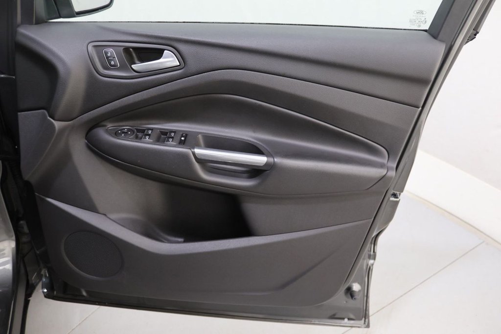 Used Ford Kuga 2018 for sale - 76950333: Photo 25