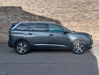 Used Peugeot 5008 2021 for sale - 77049026: Photo