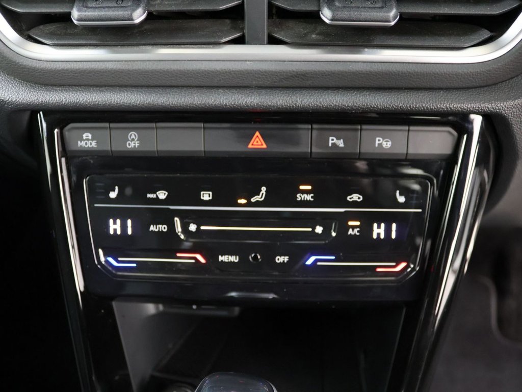 Used Volkswagen T-Roc 2022 for sale - 76751050: Photo 18