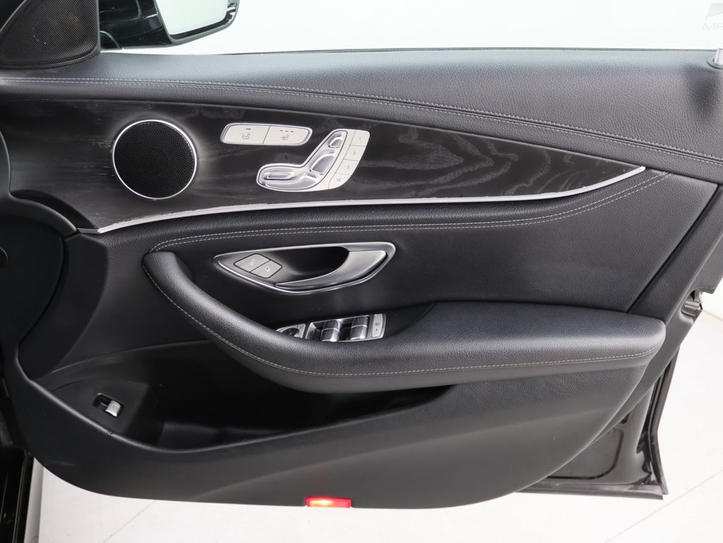Used Mercedes-Benz E Class 2018 for sale - 76416888: Photo 29