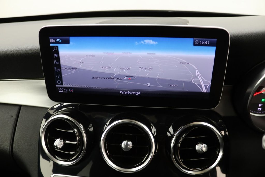 Used Mercedes-Benz C Class 2019 for sale - 76300948: Photo 13