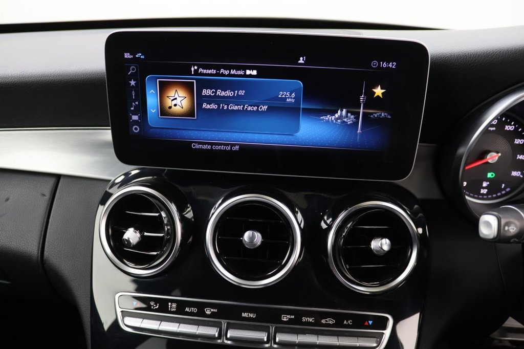 Used Mercedes-Benz C Class 2019 for sale - 76300948: Photo 16