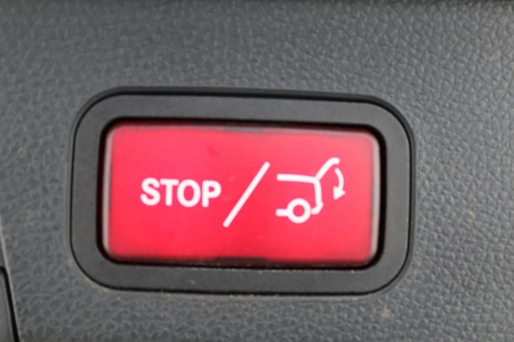 Used Mercedes-Benz C Class 2019 for sale - 76300948: Photo 26