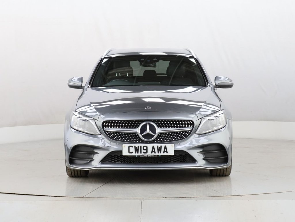 Used Mercedes-Benz C Class 2019 for sale - 76300948: Photo 3