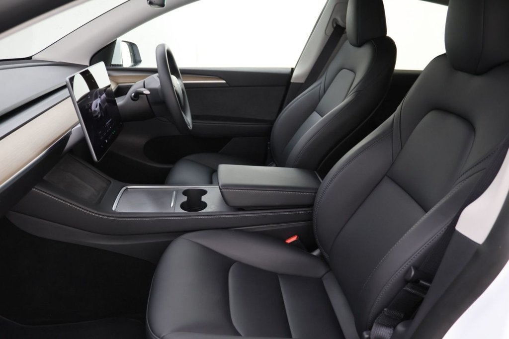 Used Tesla Model Y 2024 for sale - 76535669: Photo 23