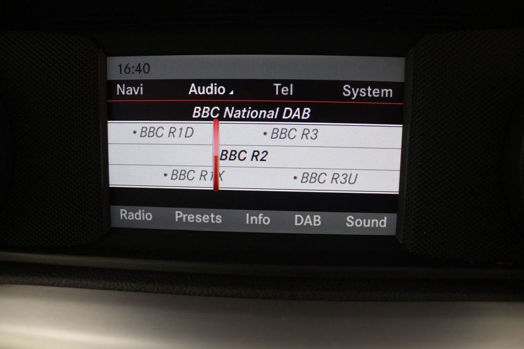 Used Mercedes-Benz SLK 2012 for sale - 77621012: Photo 15