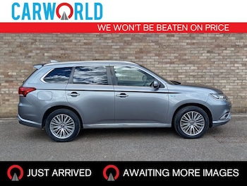 2019 (19) - 2.4h TwinMotor 13.8kWh 4hs SUV 5dr Petrol Plug-in Hybrid CVT 4WD Euro 6 (s/