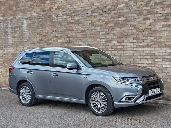 Used Mitsubishi Outlander 2019 for sale - 76048497: Photo 3