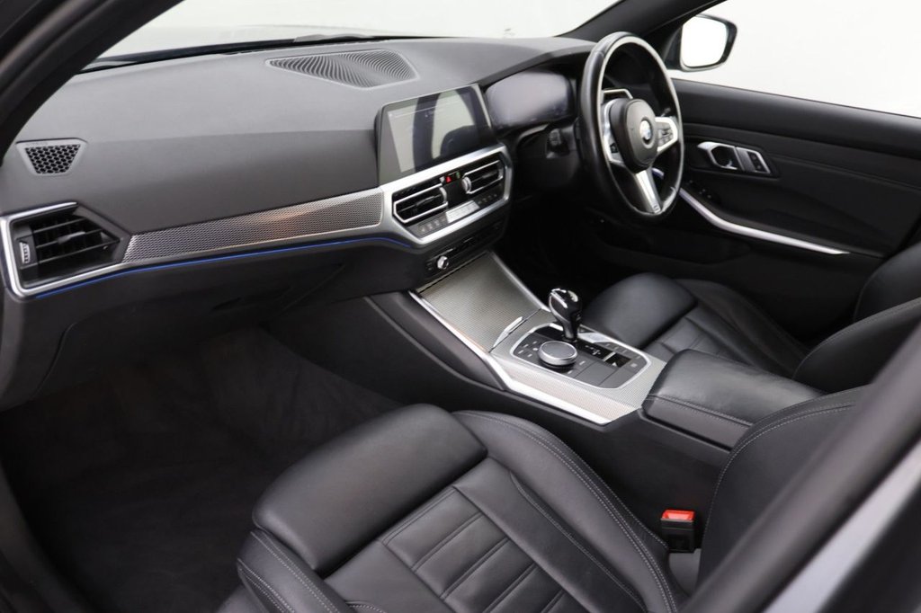 Used BMW 3 Series 2021 for sale - 77533998: Photo 24