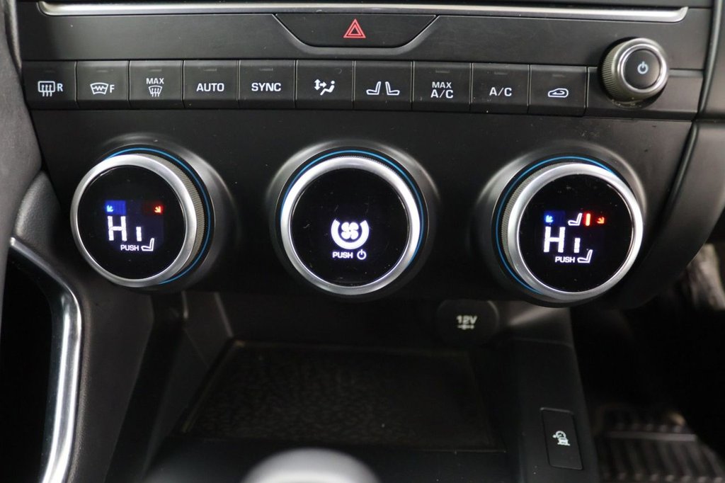 Used Jaguar E-Pace 2018 for sale - 77121623: Photo 15