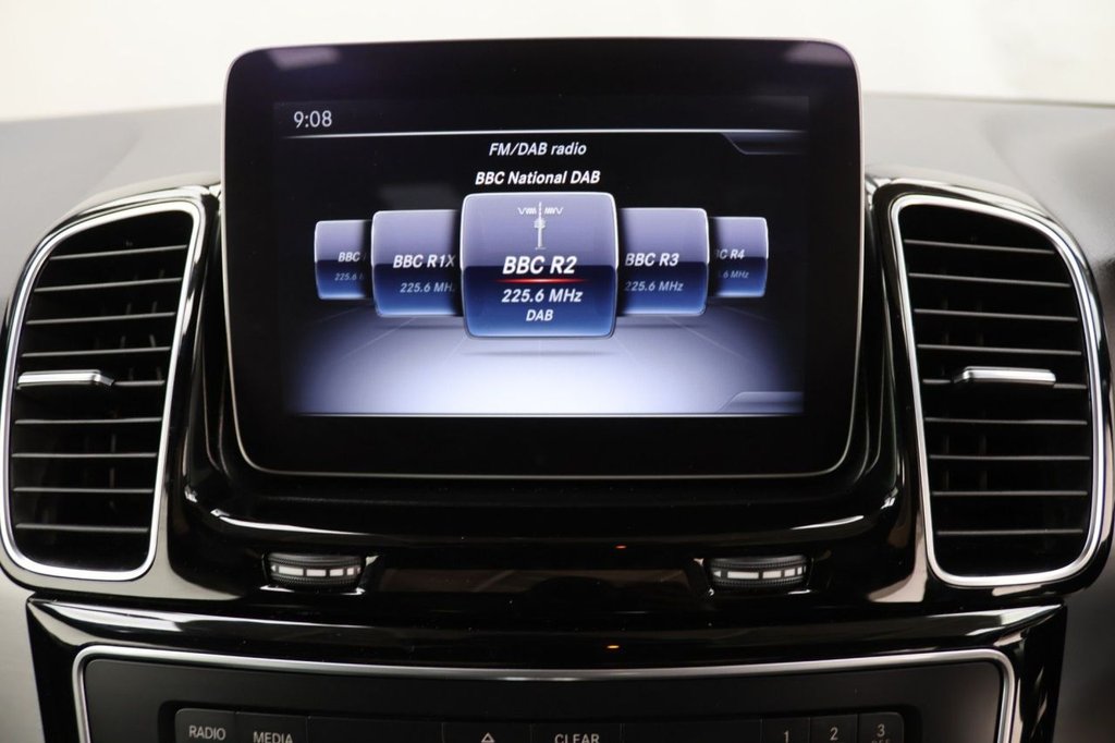 Used Mercedes-Benz GLE 2018 for sale - 76934755: Photo 15