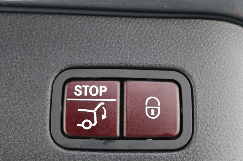 Used Mercedes-Benz GLE 2018 for sale - 76934755: Photo 28