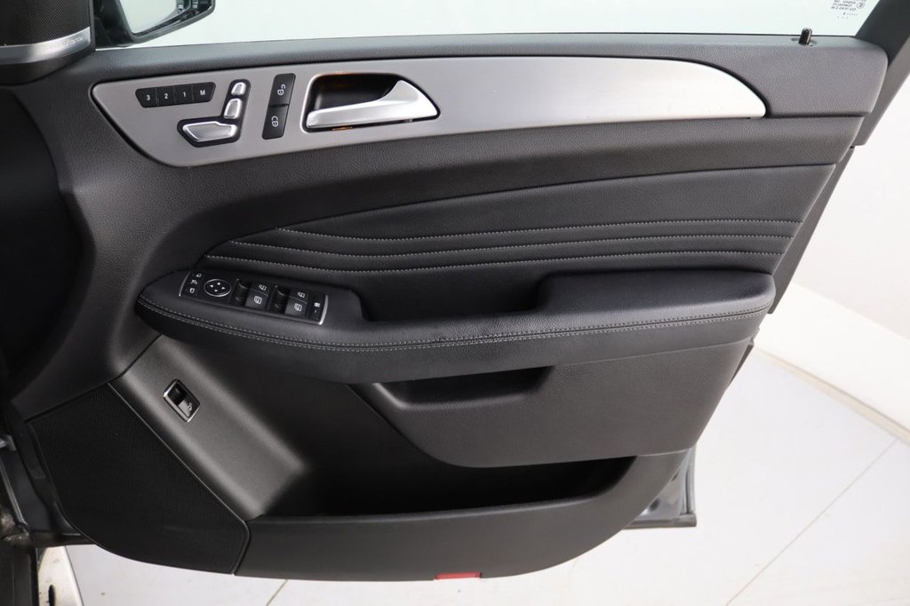 Used Mercedes-Benz GLE 2018 for sale - 76934755: Photo 29