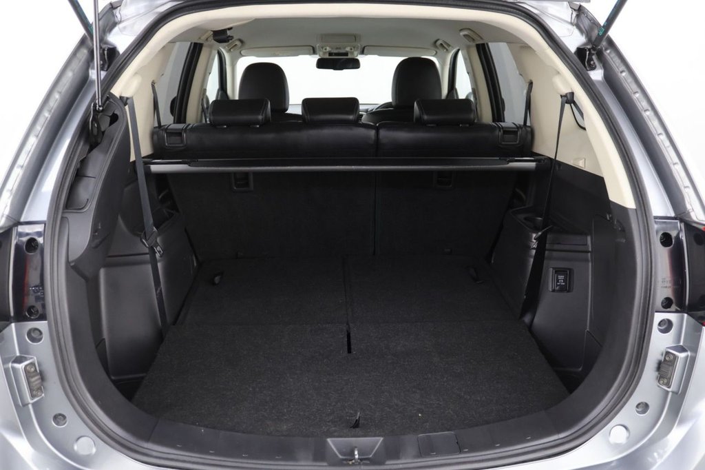 Used Mitsubishi Outlander 2020 for sale - 76923317: Photo 23