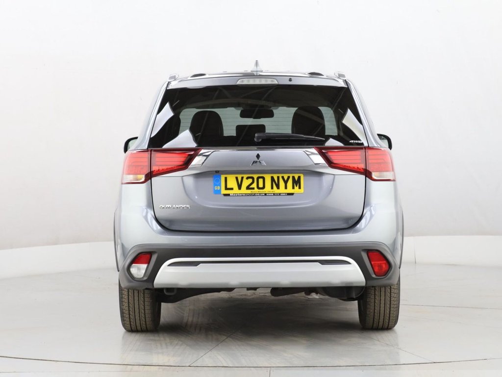 Used Mitsubishi Outlander 2020 for sale - 76923317: Photo 9