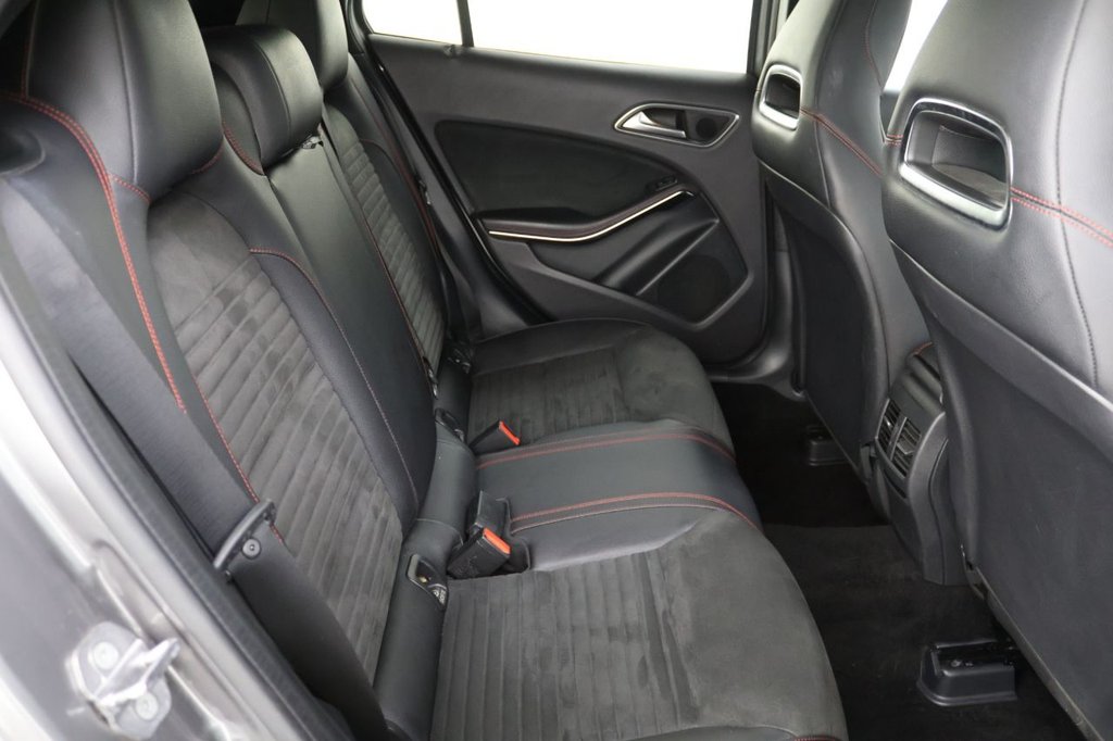 Used Mercedes-Benz GLA 2020 for sale - 76300940: Photo 20