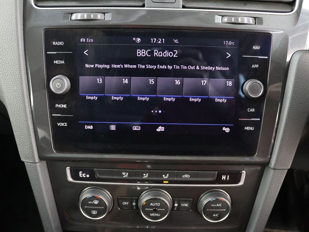 Used Volkswagen Golf 2019 for sale - 76300945: Photo 15