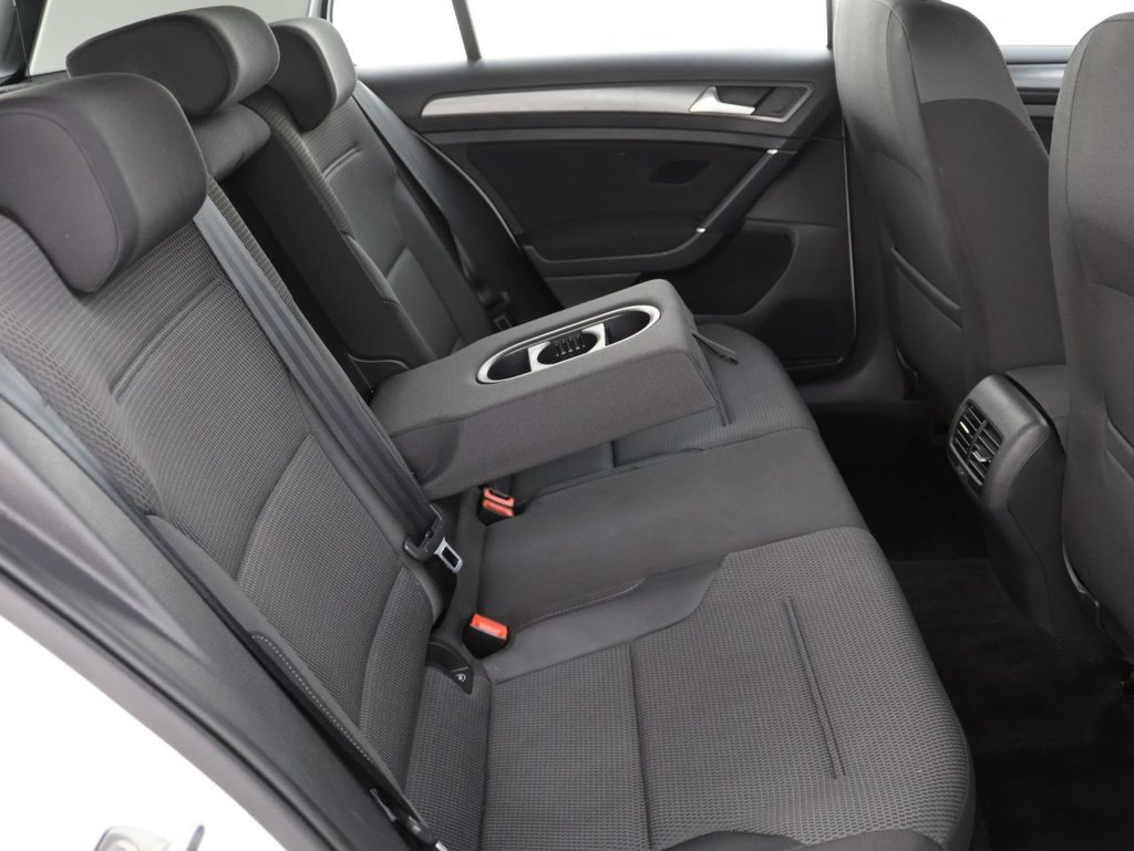 Used Volkswagen Golf 2019 for sale - 76300945: Photo 17