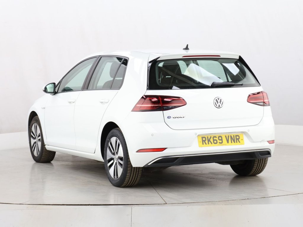 Used Volkswagen Golf 2019 for sale - 76300945: Photo 9