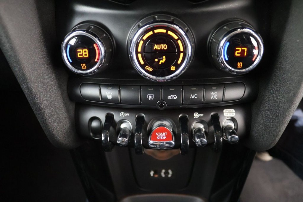 Used MINI Hatch 2017 for sale - 76840924: Photo 12