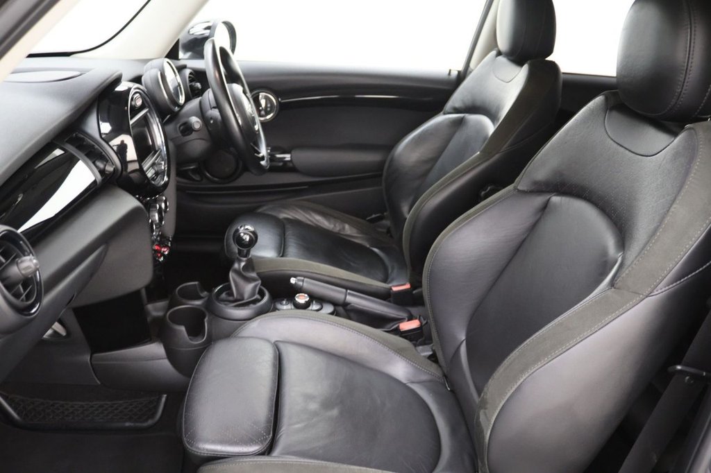 Used MINI Hatch 2017 for sale - 76840924: Photo 19