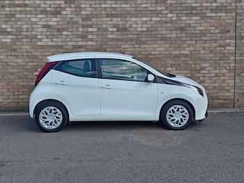 Used Toyota AYGO 2019 for sale - 79071931: Photo