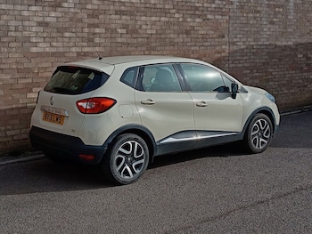 Used Renault Captur 2015 for sale - 78288086: Photo