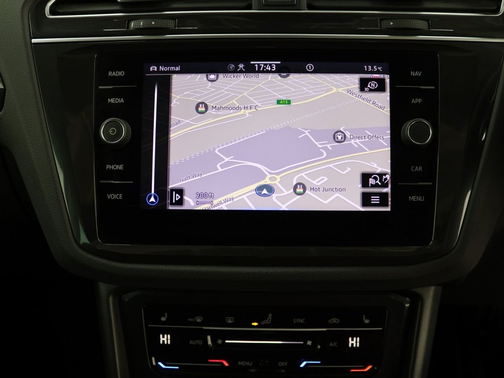 Used Volkswagen Tiguan 2021 for sale - 76495912: Photo 15