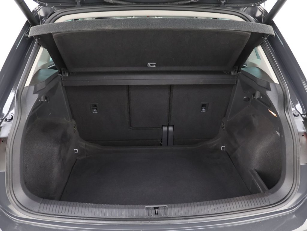 Used Volkswagen Tiguan 2021 for sale - 76495912: Photo 27
