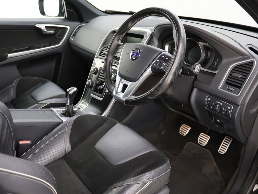 Used Volvo XC60 2015 for sale - 76481605: Photo 10