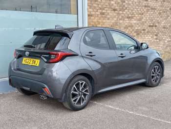 Used Toyota Yaris 2022 for sale - 75306703: Photo
