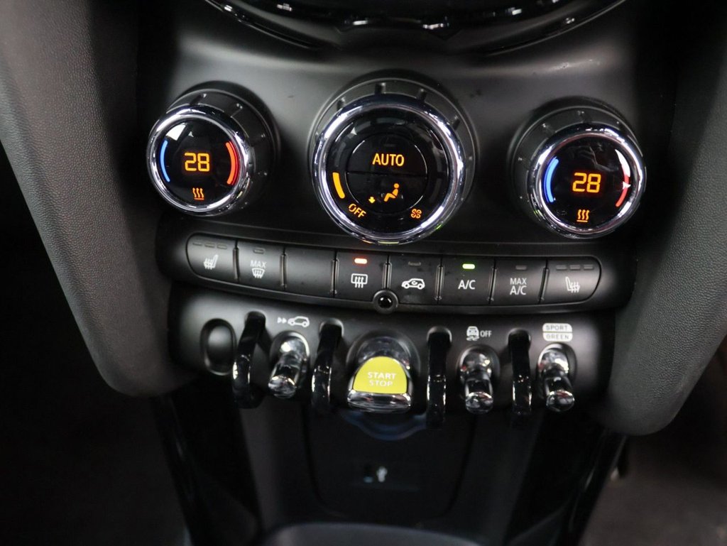 Used MINI Hatch 2022 for sale - 76542008: Photo 16