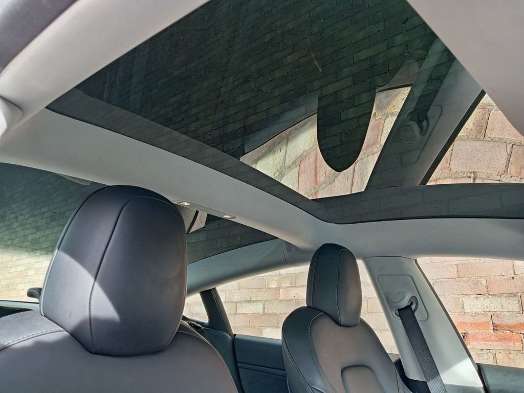 Used Tesla Model 3 2021 for sale - 78200444: Photo 2