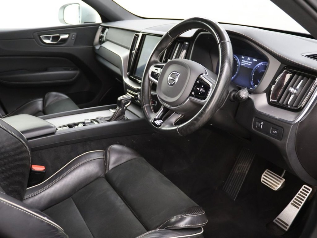 Used Volvo XC60 2019 for sale - 77642258: Photo 10