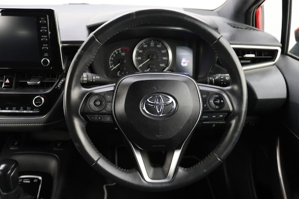 Used Toyota Corolla 2020 for sale - 76300919: Photo 19