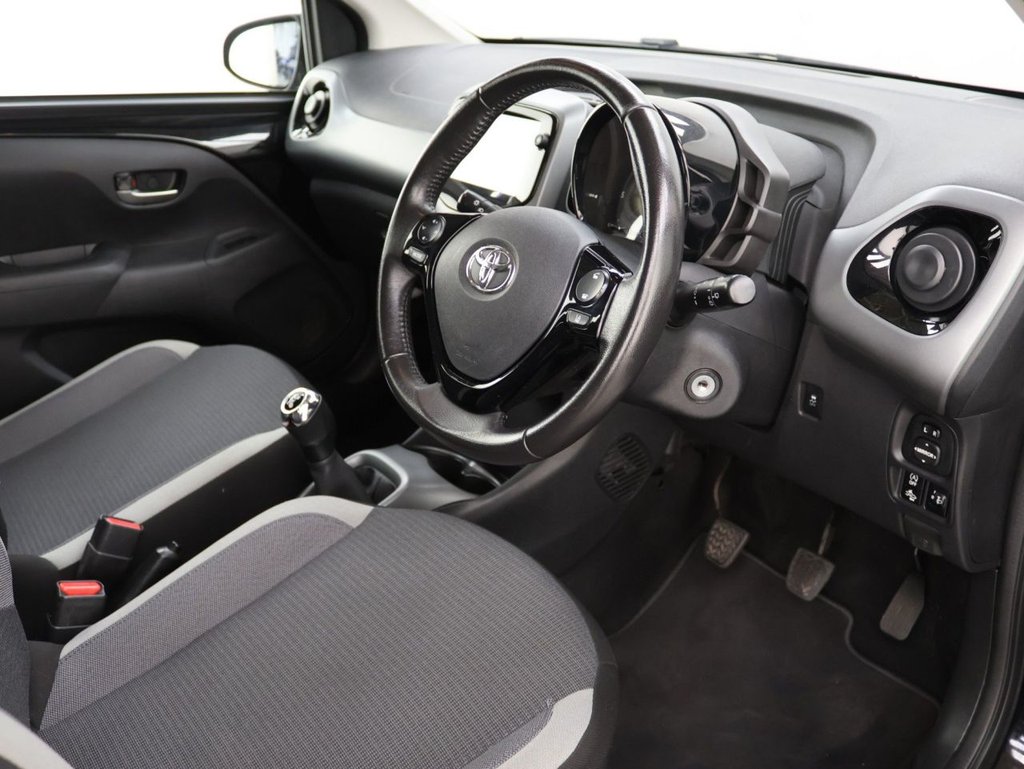 Used Toyota AYGO 2021 for sale - 76541948: Photo 10