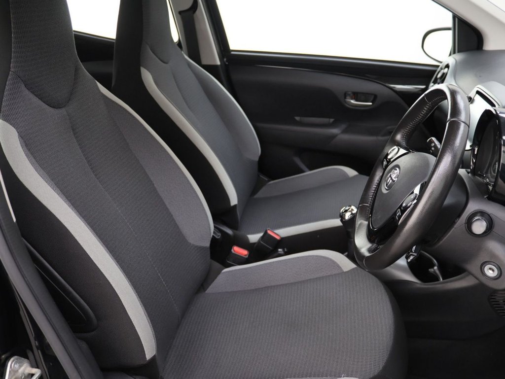 Used Toyota AYGO 2021 for sale - 76541948: Photo 12